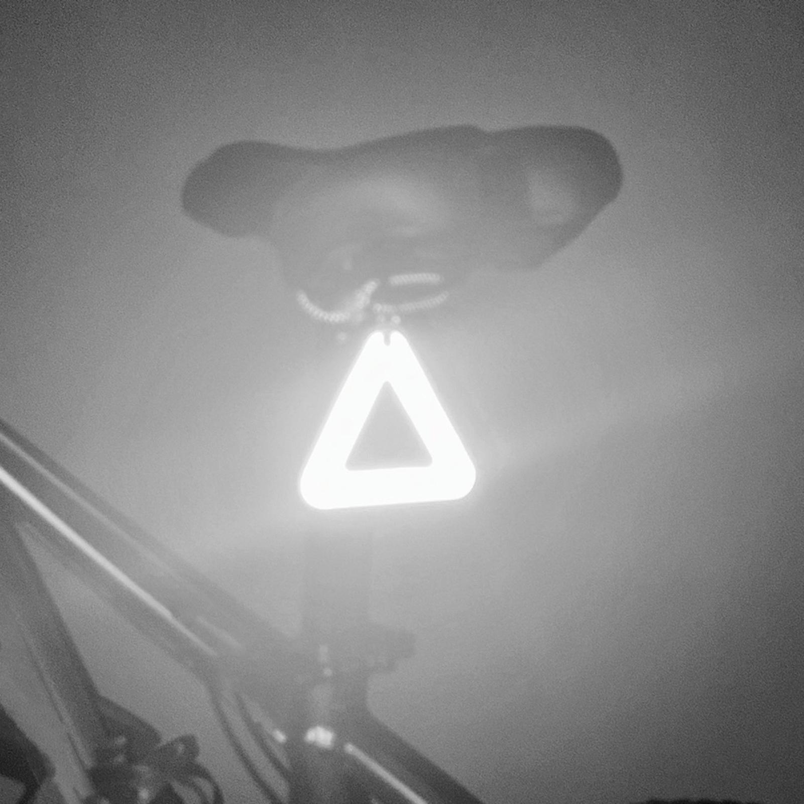Reflective Pendants High Visib - Running Gear Men recension och pris